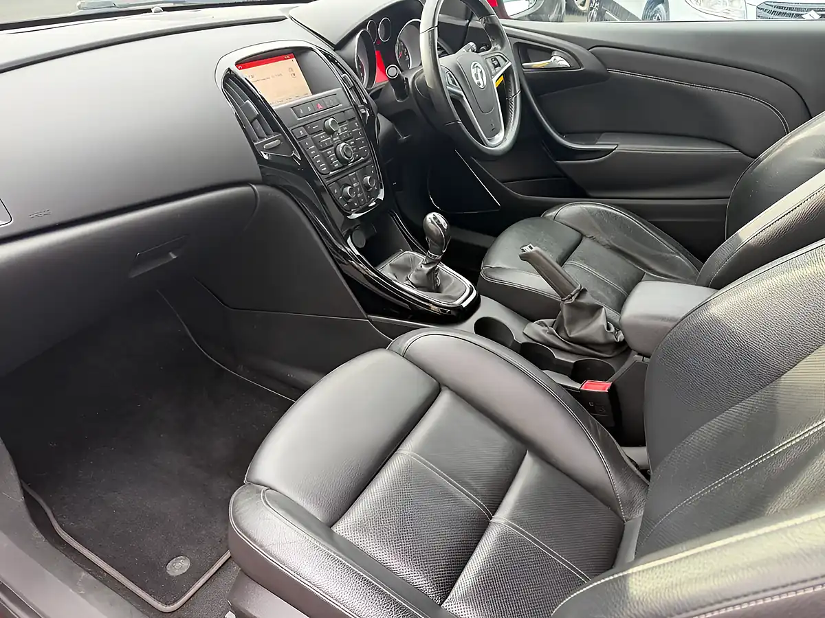 Used 2016 Vauxhall Astra Gtc Limited Edition Red - Interior and Exterior details 13