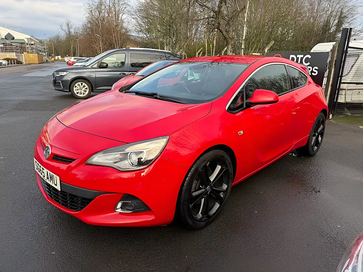 Used 2016 Vauxhall Astra Gtc Limited Edition Red - Interior and Exterior details 2