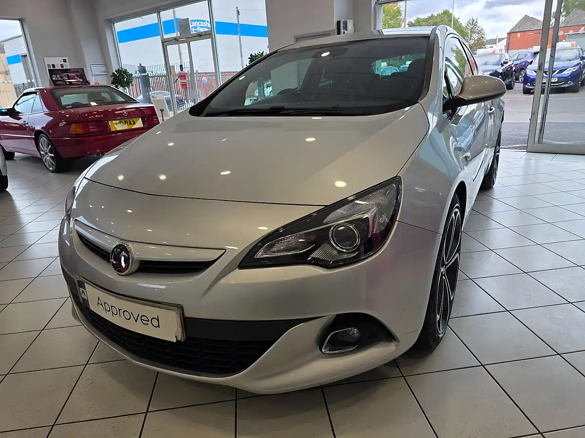 Used 2016 Vauxhall Astra Gtc Limited Edition Silver - Interior and Exterior details 3
