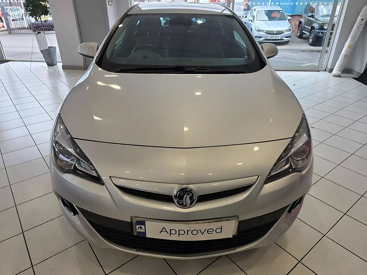 Used 2016 Vauxhall Astra Gtc Limited Edition Silver - Interior and Exterior details 5