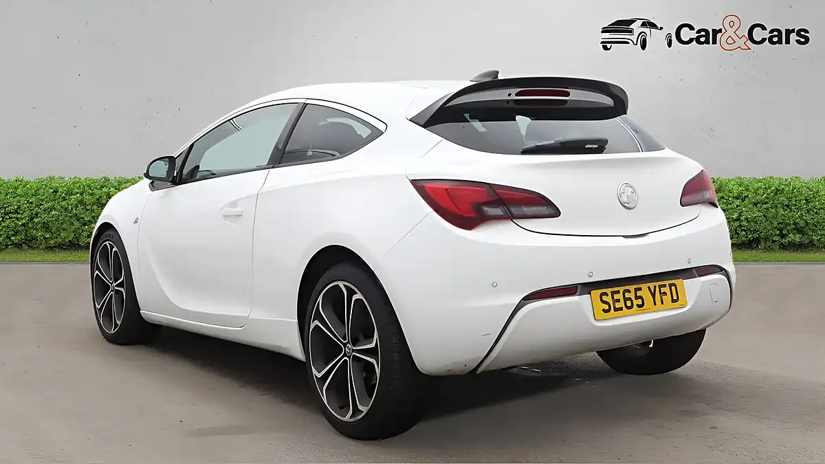 Used 2016 Vauxhall Astra Gtc Limited Edition White - Interior and Exterior details 3