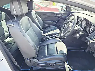Used 2016 Vauxhall Astra Gtc Limited Edition White - Interior and Exterior details 9