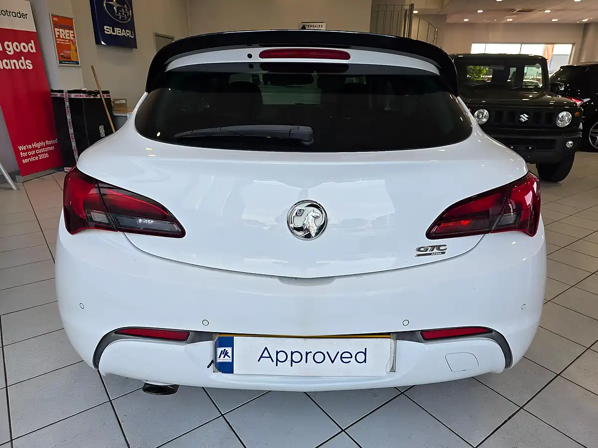 Used 2016 Vauxhall Astra Gtc Limited Edition White - Interior and Exterior details 7