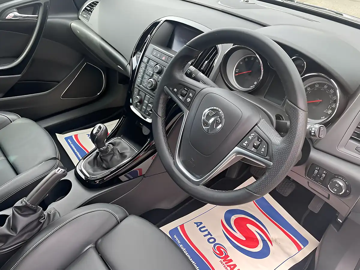 Used 2016 Vauxhall Astra Gtc Limited Edition White - Interior and Exterior details 11