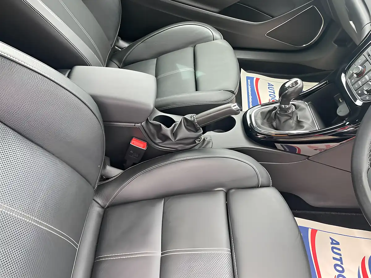 Used 2016 Vauxhall Astra Gtc Limited Edition White - Interior and Exterior details 12