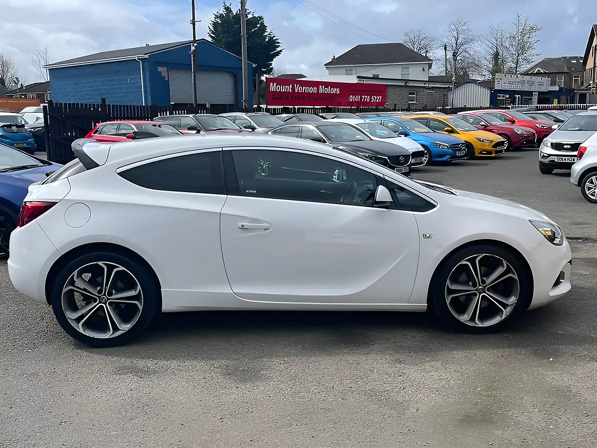 Used 2016 Vauxhall Astra Gtc Limited Edition White - Interior and Exterior details 9