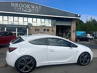 Used 2016 Vauxhall Astra Gtc Limited Edition White - Interior and Exterior details 5