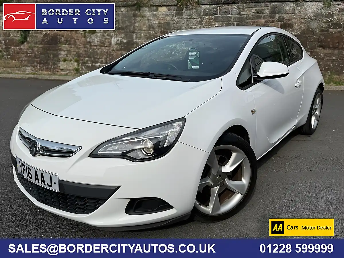 Used 2016 Vauxhall Astra Gtc Sport White - Front View