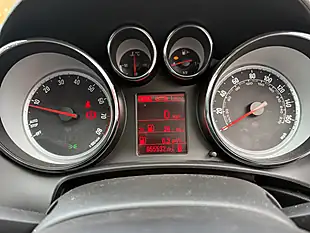Used 2016 Vauxhall Astra Gtc Sport White - Interior and Exterior details 20