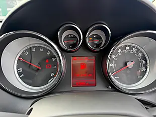 Used 2016 Vauxhall Astra Gtc Sri Black - Interior and Exterior details 10