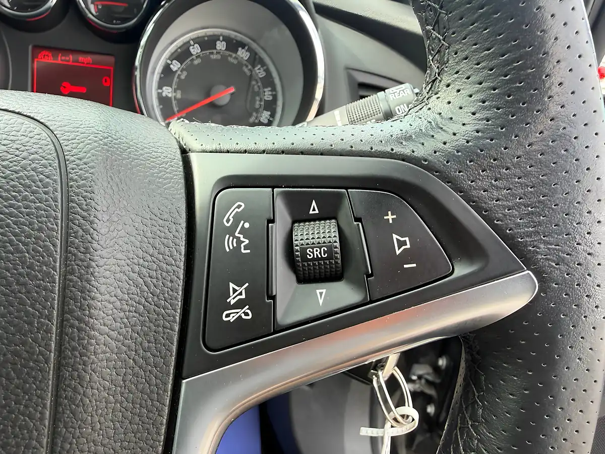 Used 2016 Vauxhall Astra Gtc Sri Black - Interior and Exterior details 16