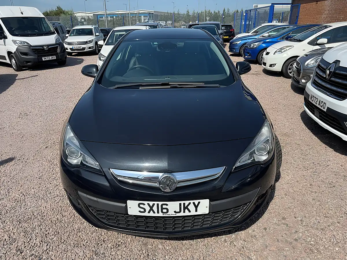 Used 2016 Vauxhall Astra Gtc Sri Black - Interior and Exterior details 12