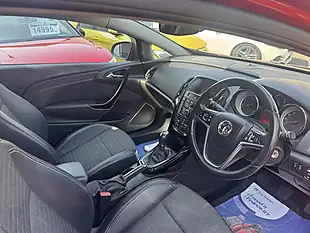 Used 2016 Vauxhall Astra Gtc Sri Red - Interior and Exterior details 5