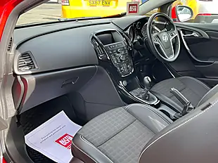 Used 2016 Vauxhall Astra Gtc Sri Red - Interior and Exterior details 15