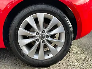 Used 2016 Vauxhall Astra Gtc Sri Red - Interior and Exterior details 6