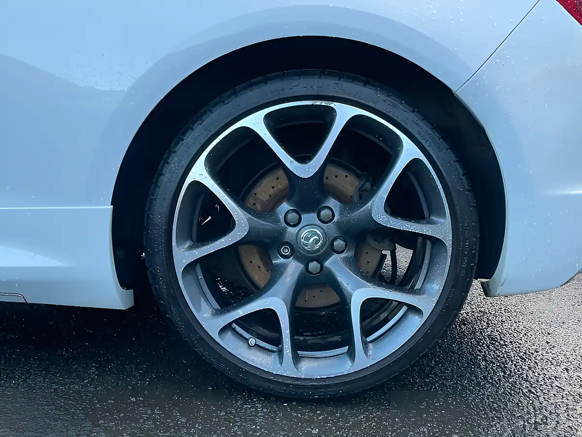 Used 2016 Vauxhall Astra Gtc Vxr White - Interior and Exterior details 10