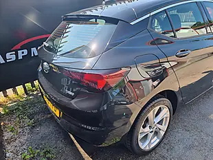 Used 2016 Vauxhall Astra Sri Black - Interior and Exterior details 9
