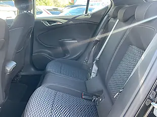 Used 2016 Vauxhall Astra Sri Black - Interior and Exterior details 15
