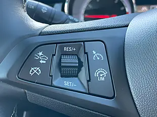 Used 2016 Vauxhall Astra Sri Black - Interior and Exterior details 20