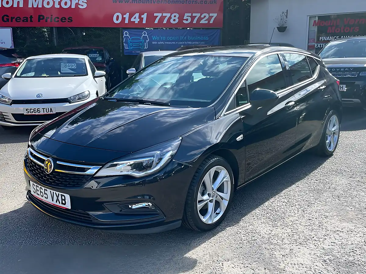 Used 2016 Vauxhall Astra Sri Black - Interior and Exterior details 4
