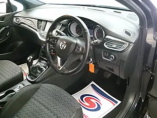 Used 2016 Vauxhall Astra Sri Black - Interior and Exterior details 13