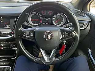 Used 2016 Vauxhall Astra Sri Grey - Interior and Exterior details 19