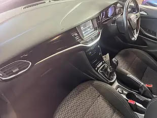 Used 2016 Vauxhall Astra Sri Grey - Interior and Exterior details 10
