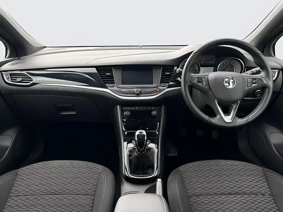 Used 2016 Vauxhall Astra Sri Grey - Interior and Exterior details 12