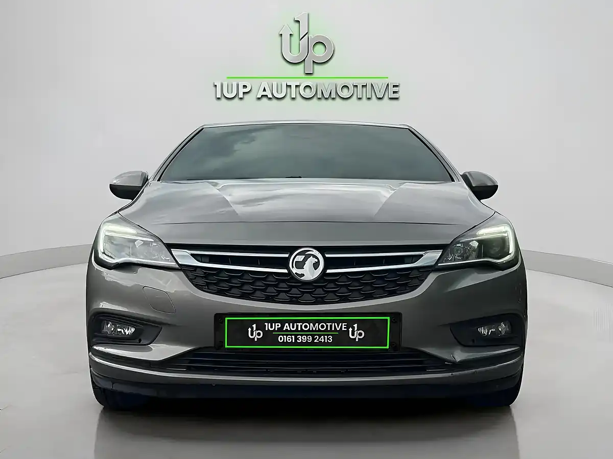 Used 2016 Vauxhall Astra Sri Grey - Interior and Exterior details 6
