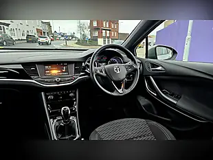 Used 2016 Vauxhall Astra Sri Grey - Interior and Exterior details 12