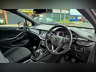 Used 2016 Vauxhall Astra Sri Grey - Interior and Exterior details 13