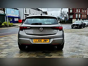 Used 2016 Vauxhall Astra Sri Grey - Interior and Exterior details 4