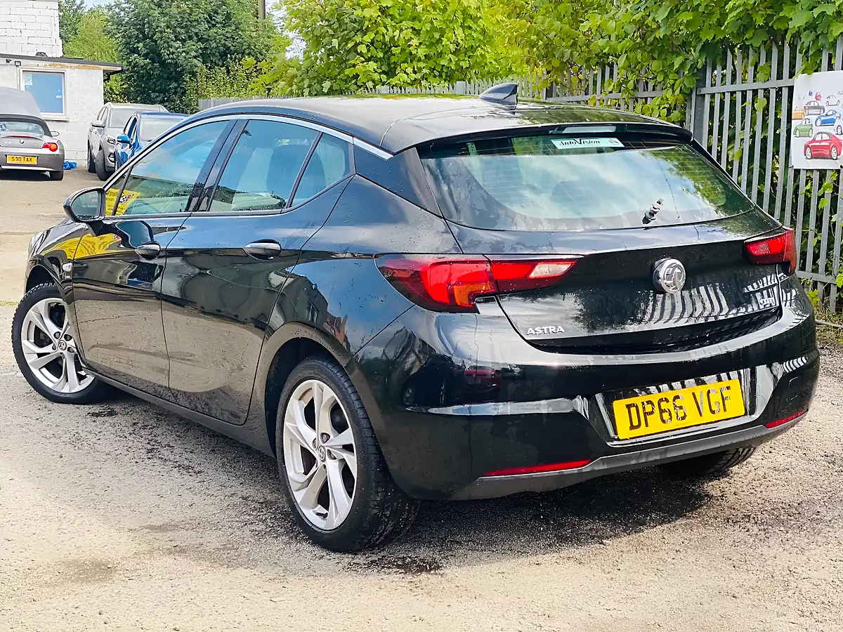 Used 2016 Vauxhall Astra Sri Nav Black - Interior and Exterior details 10