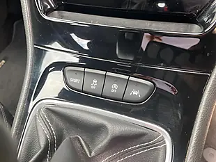 Used 2016 Vauxhall Astra Sri Nav Black - Interior and Exterior details 18