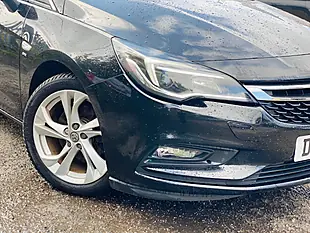 Used 2016 Vauxhall Astra Sri Nav Black - Interior and Exterior details 2