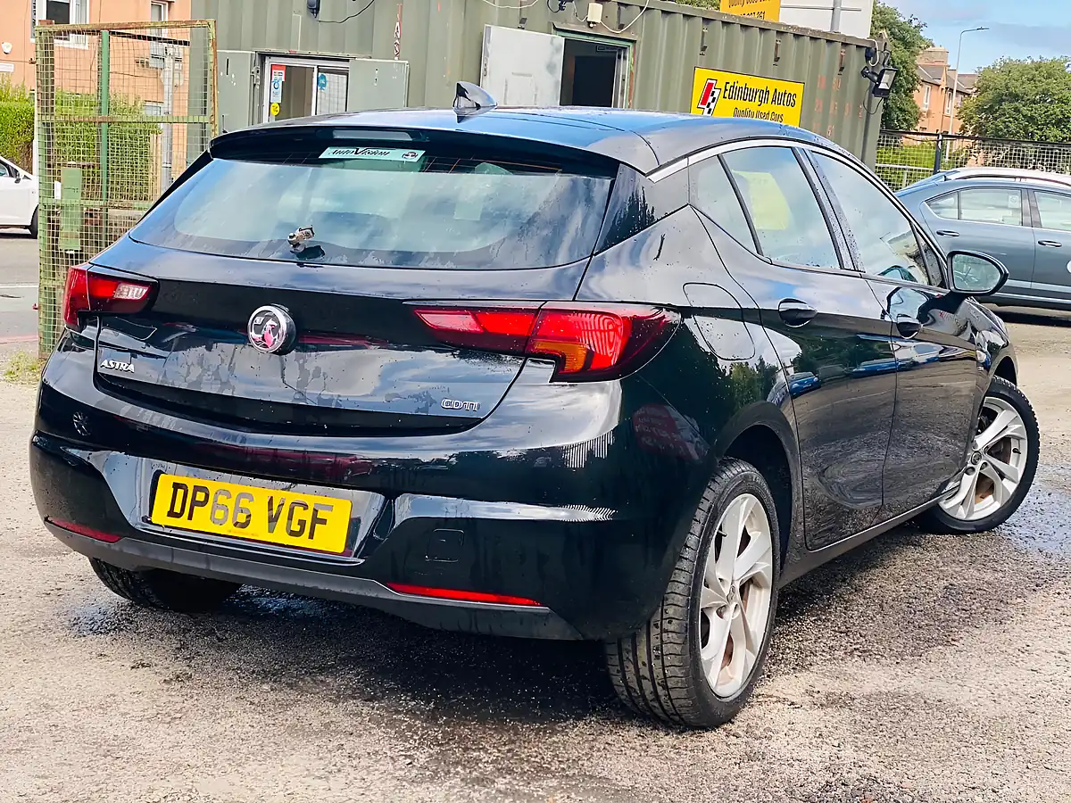 Used 2016 Vauxhall Astra Sri Nav Black - Interior and Exterior details 8