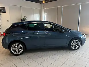 Used 2016 Vauxhall Astra Sri Nav Blue - Interior and Exterior details 12