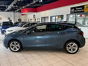 Used 2016 Vauxhall Astra Sri Nav Blue - Interior and Exterior details 6