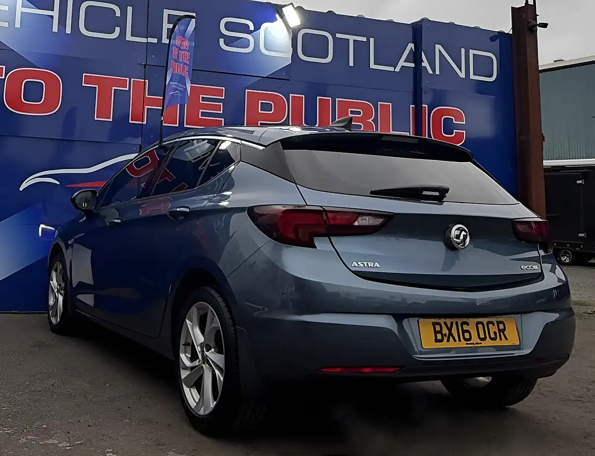 Used 2016 Vauxhall Astra Sri Nav Blue - Interior and Exterior details 12