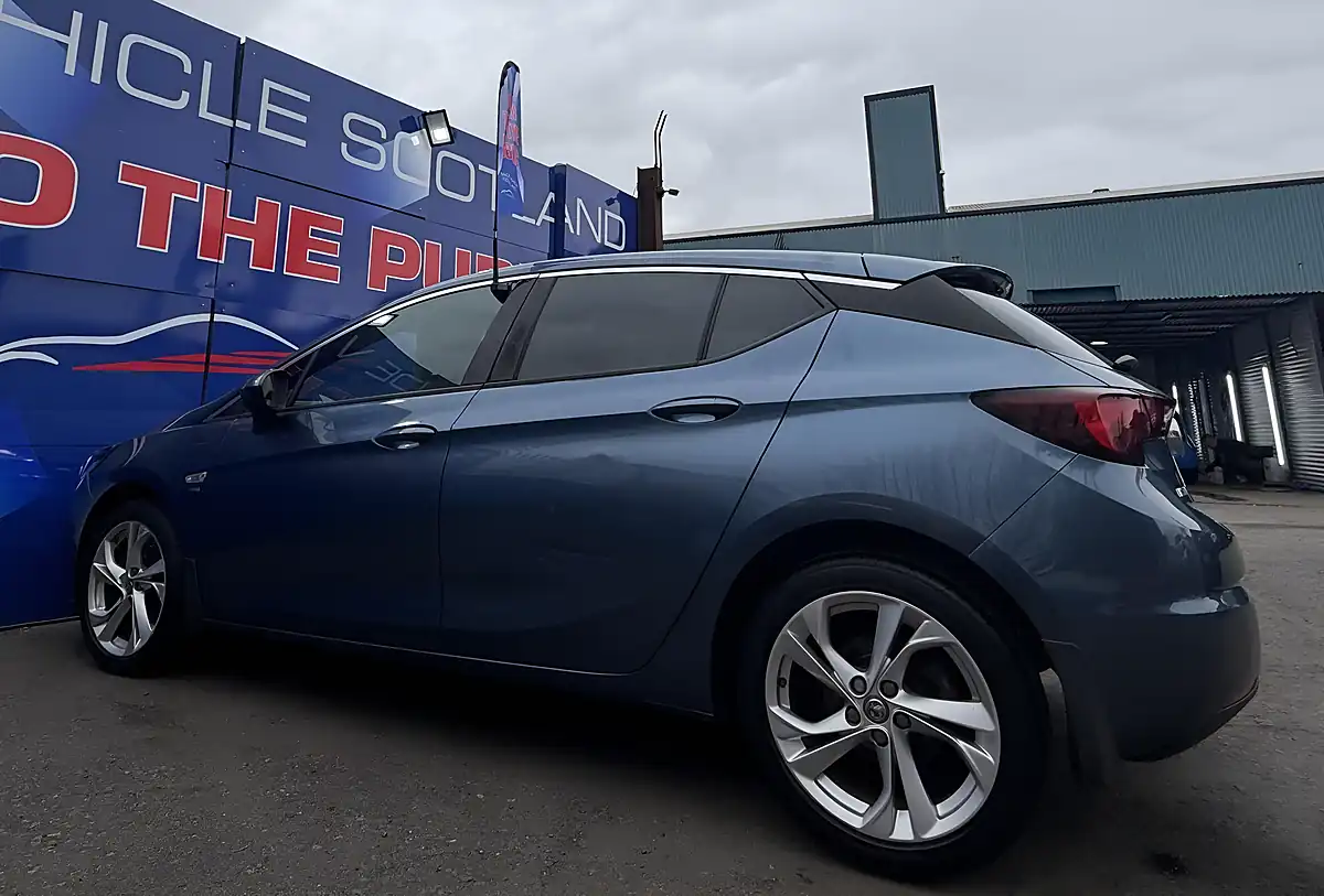 Used 2016 Vauxhall Astra Sri Nav Blue - Interior and Exterior details 13