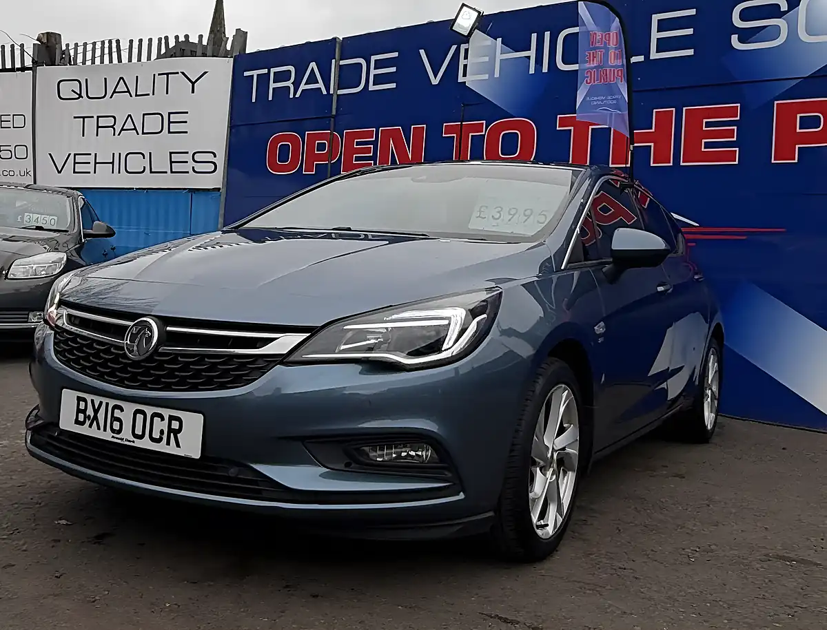 Used 2016 Vauxhall Astra Sri Nav Blue - Interior and Exterior details 2