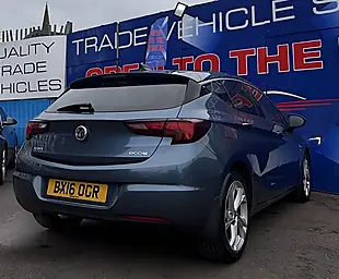 Used 2016 Vauxhall Astra Sri Nav Blue - Interior and Exterior details 9