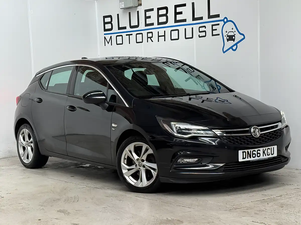 Used 2016 Vauxhall Astra Sri Nav Carbon Black - Front View
