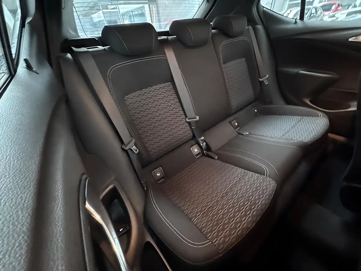 Used 2016 Vauxhall Astra Sri Nav Carbon Black - Interior and Exterior details 11