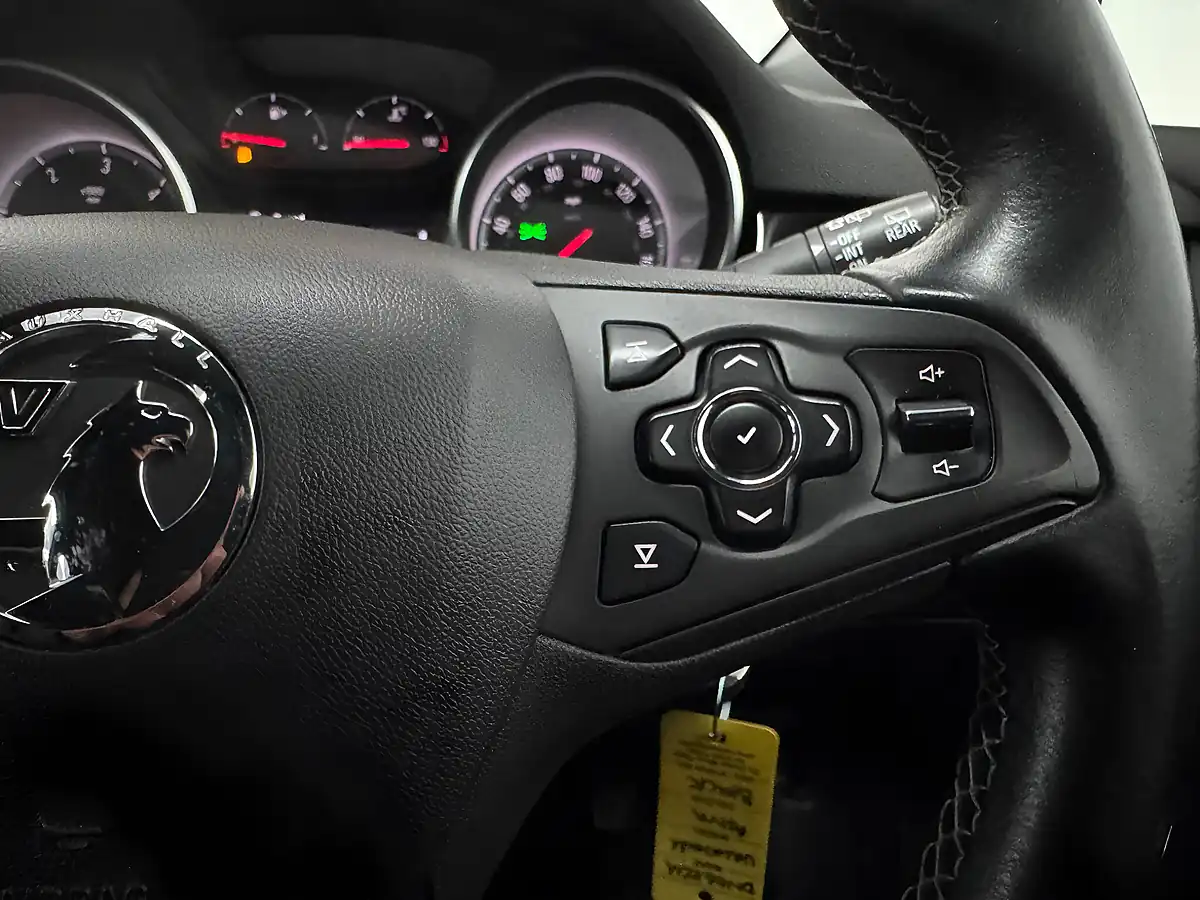 Used 2016 Vauxhall Astra Sri Nav Carbon Black - Interior and Exterior details 17