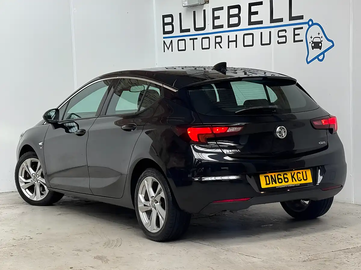 Used 2016 Vauxhall Astra Sri Nav Carbon Black - Interior and Exterior details 4