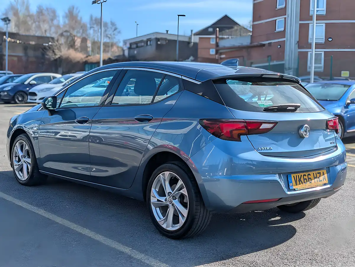 Used 2016 Vauxhall Astra Sri Nav - Interior and Exterior details 5