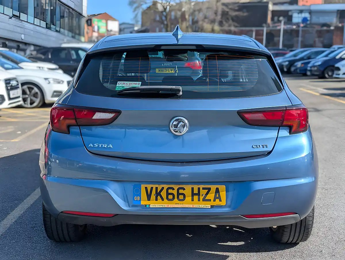 Used 2016 Vauxhall Astra Sri Nav - Interior and Exterior details 7