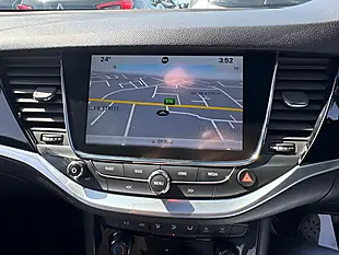 Used 2016 Vauxhall Astra Sri Nav Red - Interior and Exterior details 7