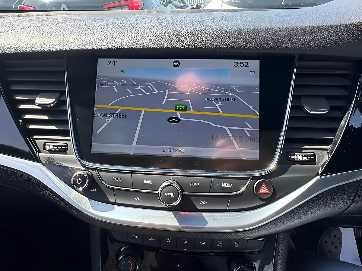 Used 2016 Vauxhall Astra Sri Nav Red - Interior and Exterior details 7